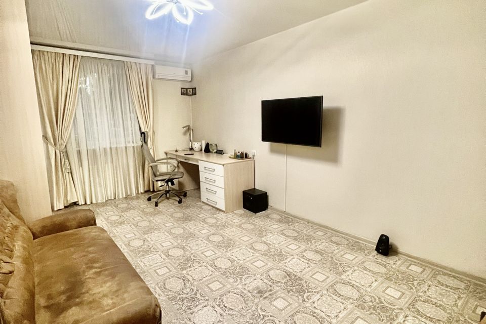 Продаётся 1-комнатная квартира, 39.5 м²