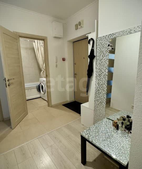Продаётся 2-комнатная квартира, 55.7 м²
