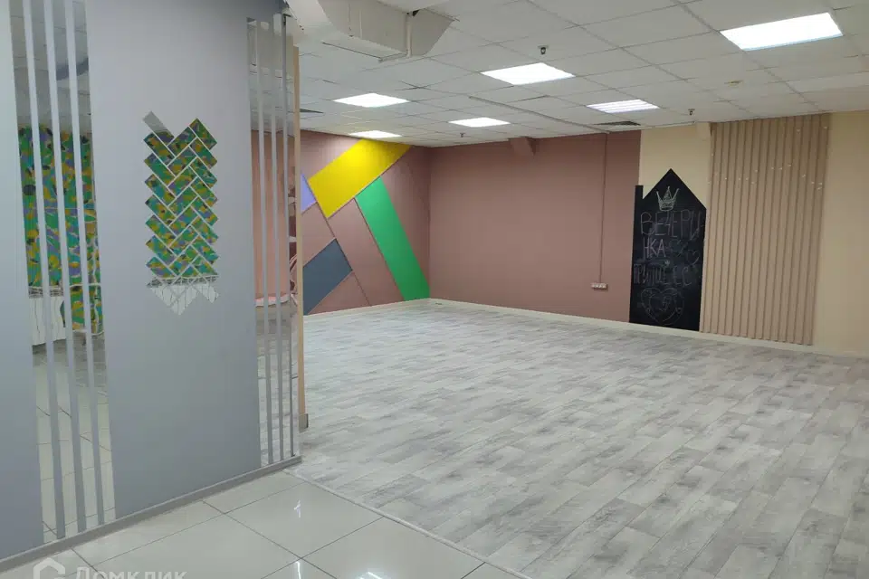 Сдаётся помещение своб. назначения, 72 м²