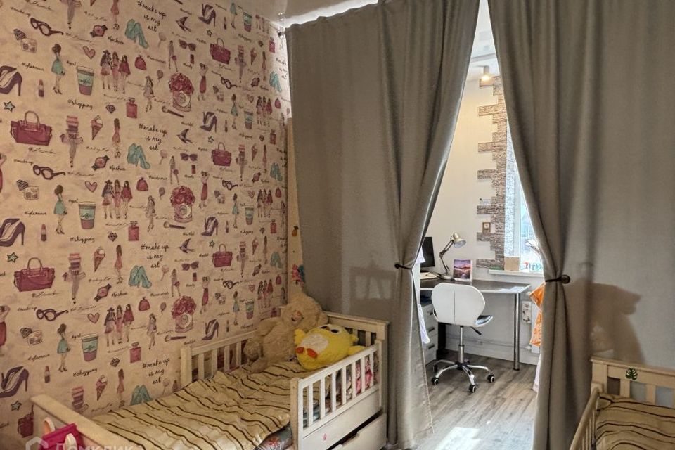 Продаётся 2-комнатная квартира, 56.1 м²
