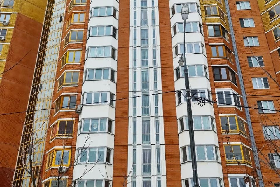 Продаётся 2-комнатная квартира, 58.1 м²