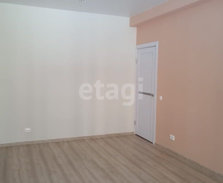 Продаётся 2-комнатная квартира, 55.5 м²
