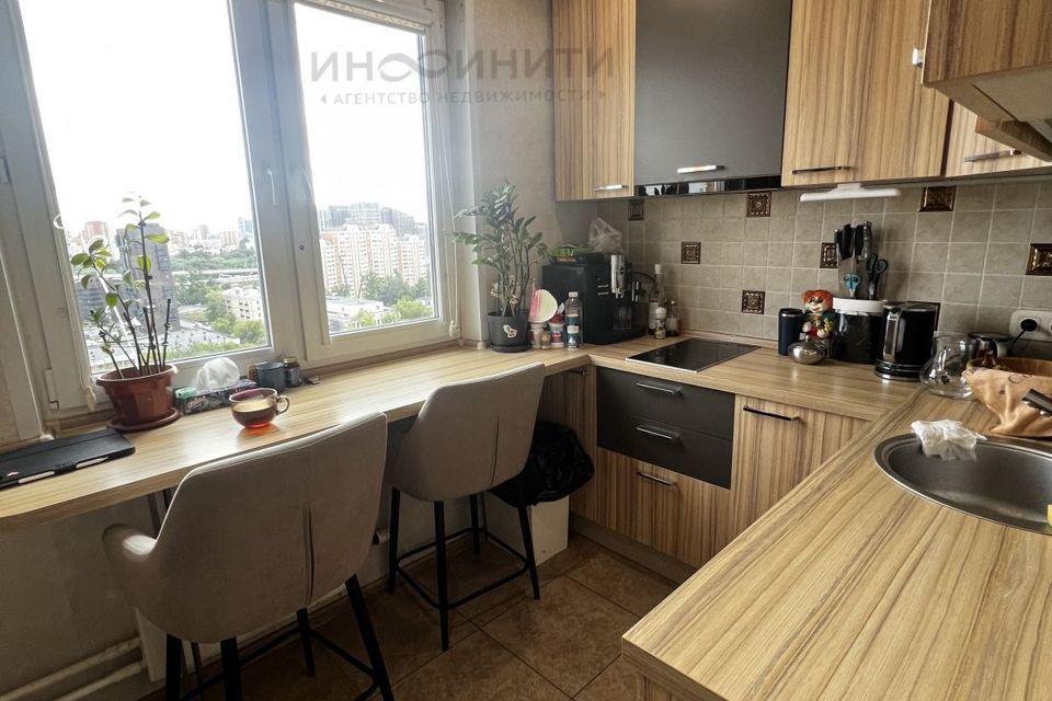 Продаётся 1-комнатная квартира, 38.5 м²