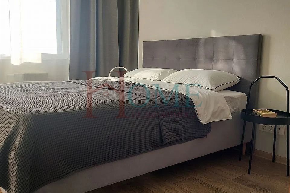 Сдаётся 2-комнатная квартира, 62 м²