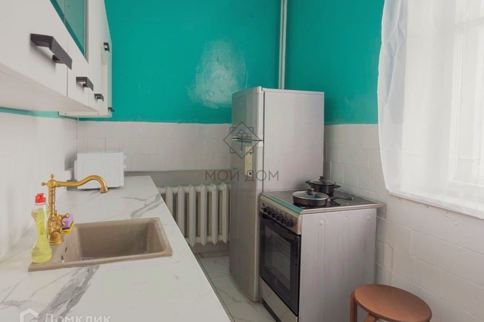 Сдаётся 2-комнатная квартира, 65 м²