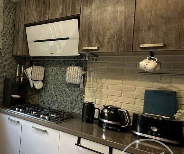 Продаётся 3-комнатная квартира, 63.2 м²