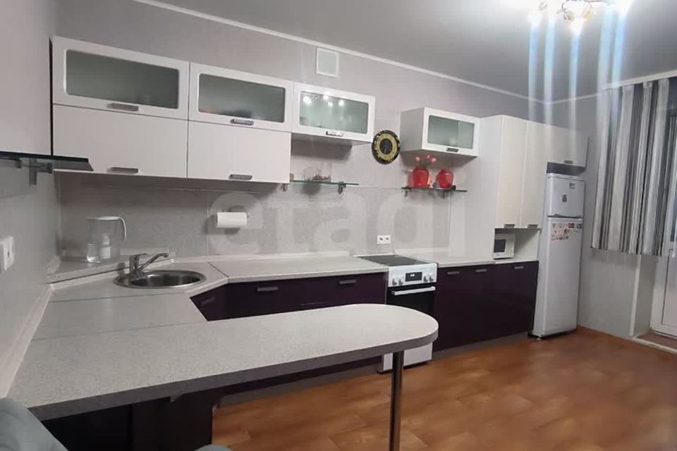Продаётся 1-комнатная квартира, 50.2 м²