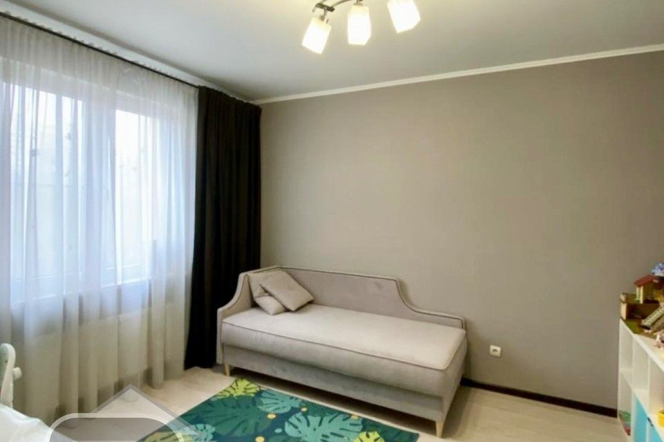 Продаётся 2-комнатная квартира, 56.2 м²