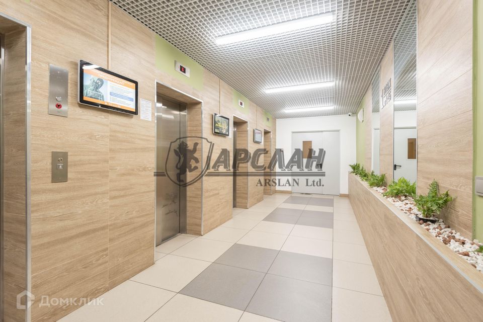 Продаётся 3-комнатная квартира, 104.5 м²