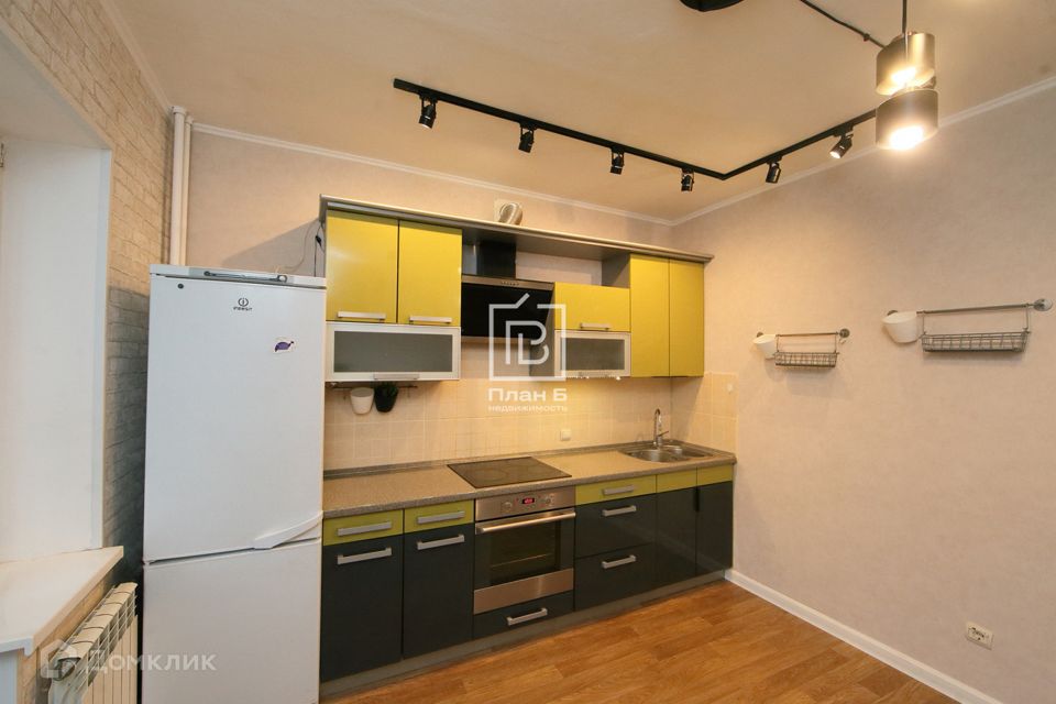 Продаётся 2-комнатная квартира, 64 м²