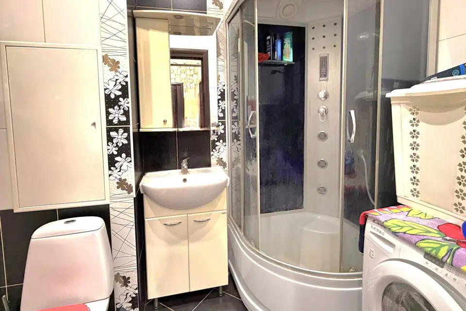 Продаётся 1-комнатная квартира, 41.2 м²