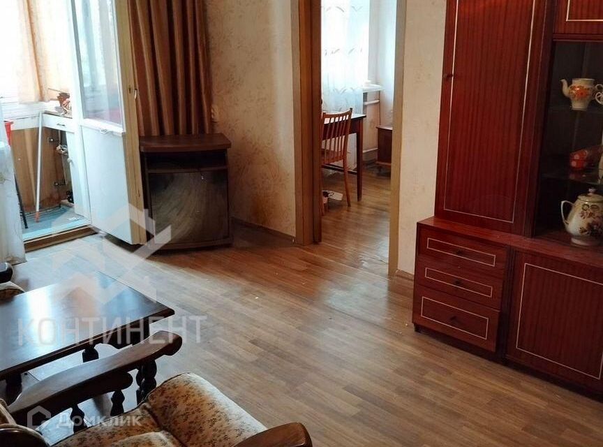Продаётся 2-комнатная квартира, 41.8 м²