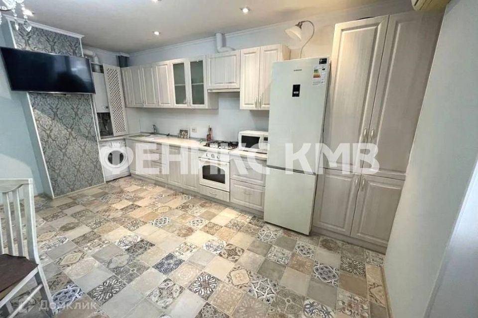 Продаётся 2-комнатная квартира, 71.5 м²