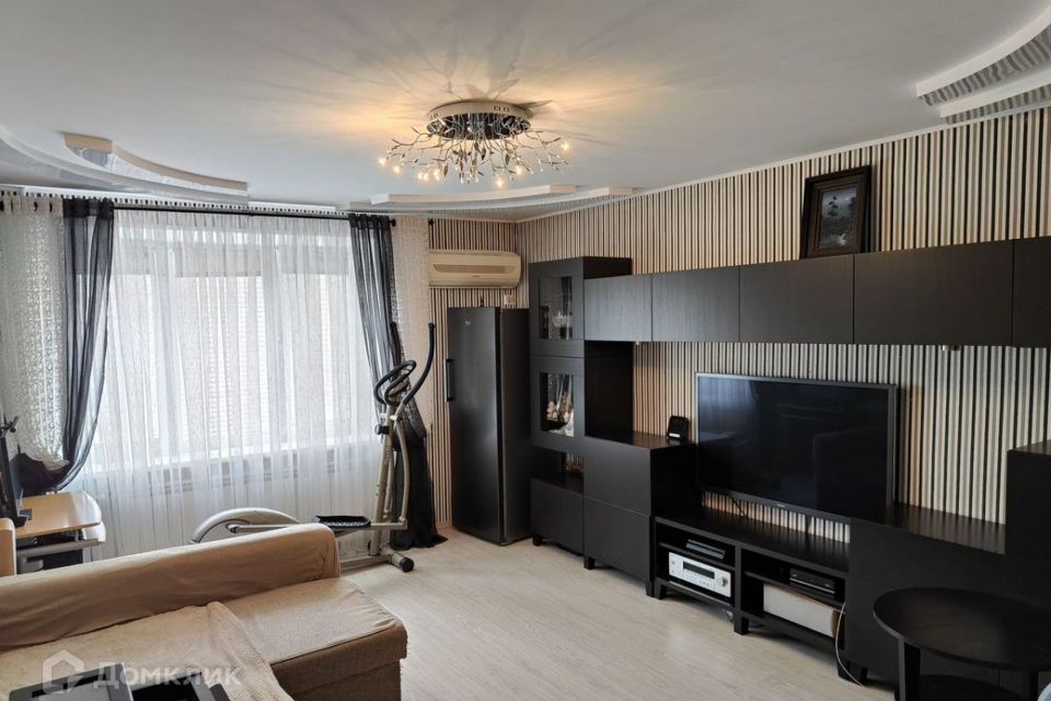 Продаётся 3-комнатная квартира, 61.2 м²