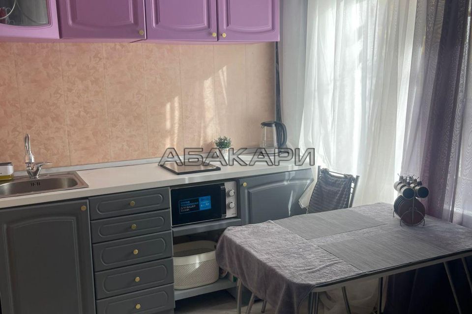 Сдаётся 1-комнатная квартира, 45 м²