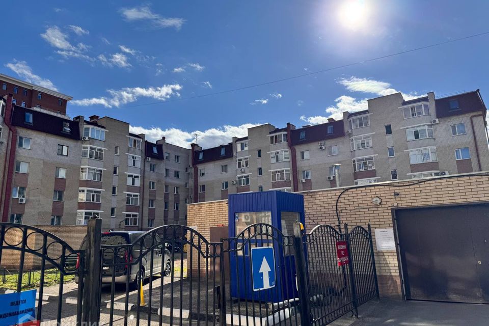 Продаётся 2-комнатная квартира, 63 м²