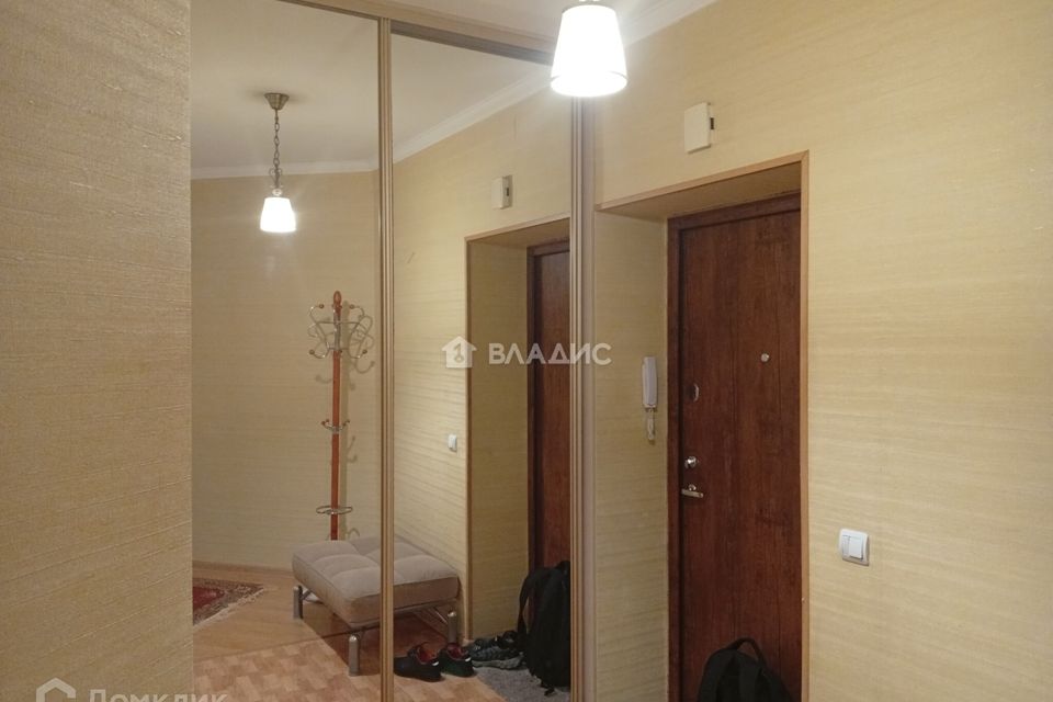 Продаётся 1-комнатная квартира, 46.4 м²