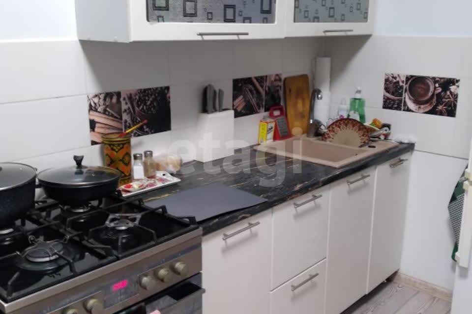 Продаётся 1-комнатная квартира, 37 м²