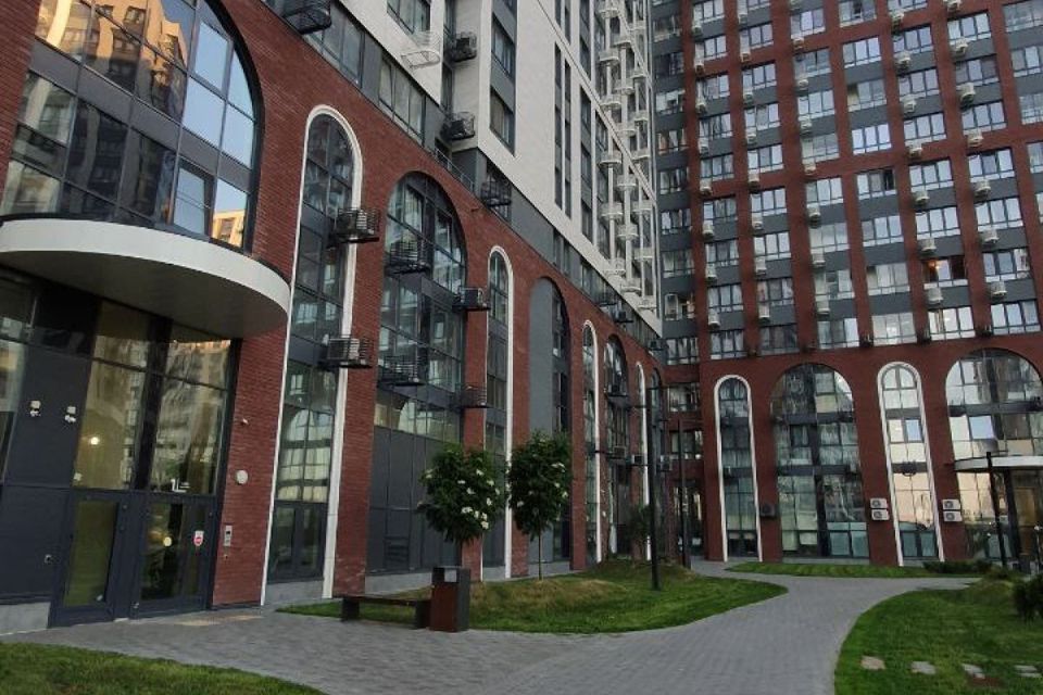 Продаётся 1-комнатная квартира, 38 м²