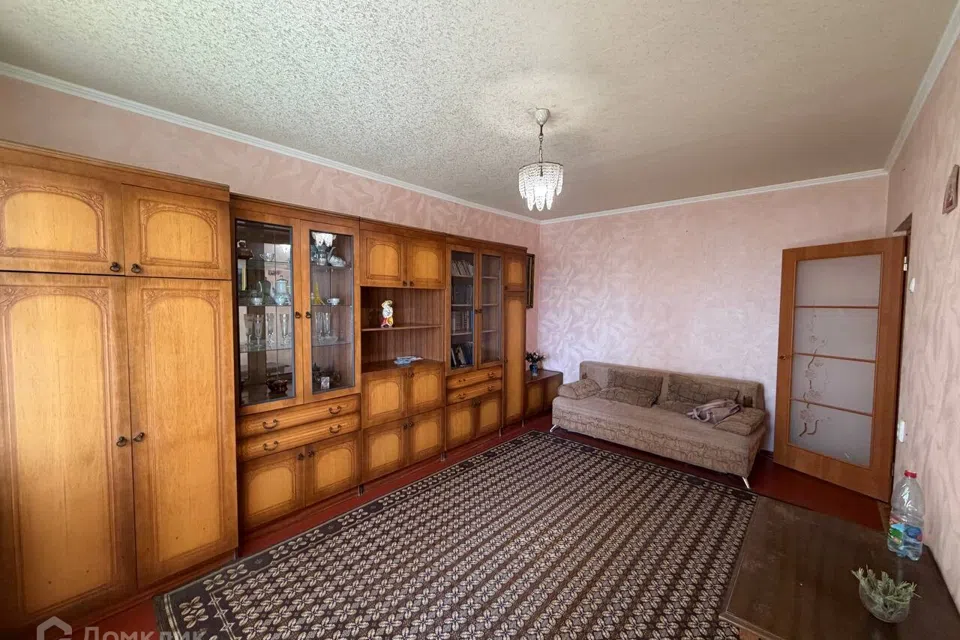 Продаётся 1-комнатная квартира, 36.5 м²