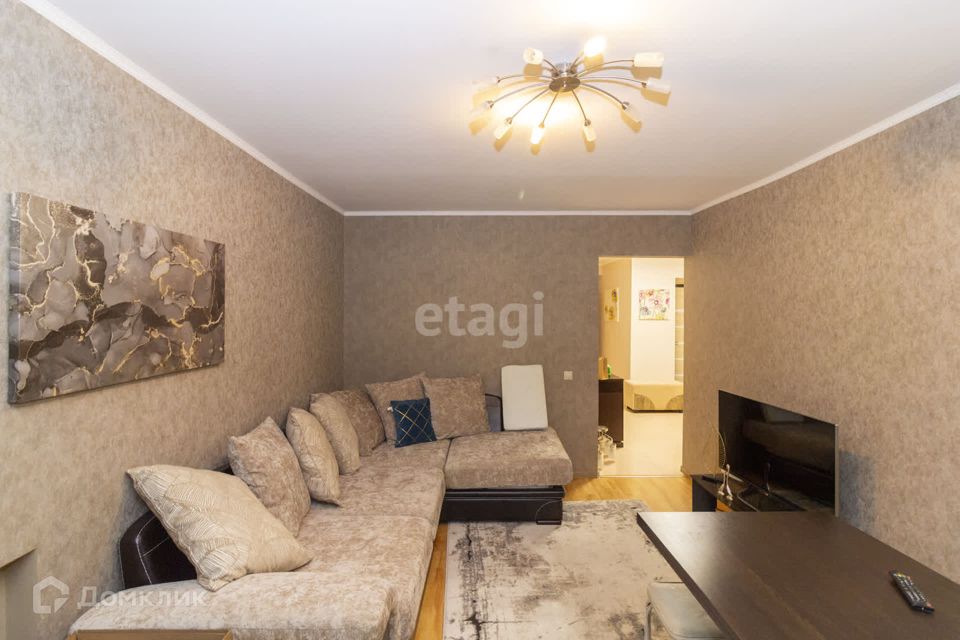 Продаётся 2-комнатная квартира, 56.2 м²