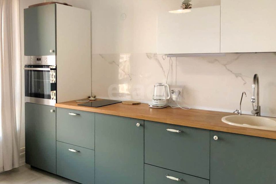 Продаётся 1-комнатная квартира, 40.2 м²