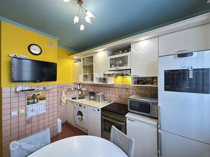 Продаётся 2-комнатная квартира, 55 м²
