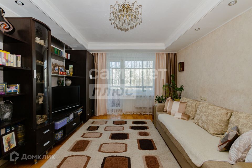 Продаётся 3-комнатная квартира, 60 м²