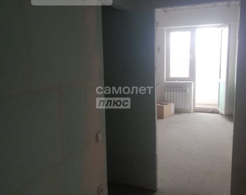 Продаётся 1-комнатная квартира, 40.4 м²