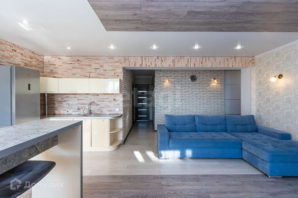 Продаётся 2-комнатная квартира, 84.2 м²