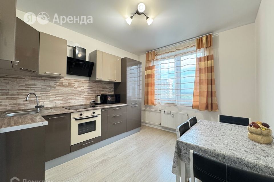 Сдаётся 2-комнатная квартира, 55 м²