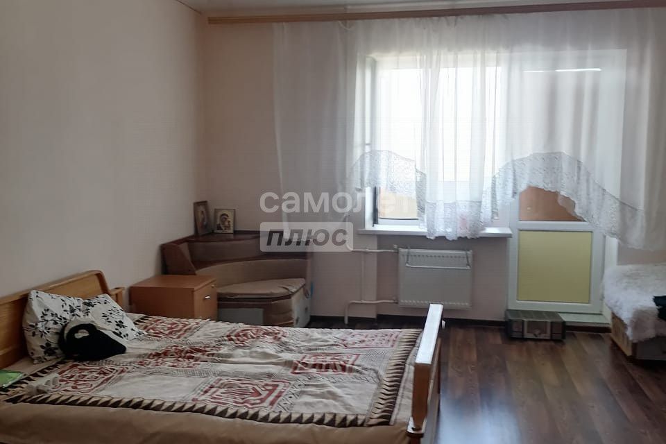 Продаётся 2-комнатная квартира, 90 м²