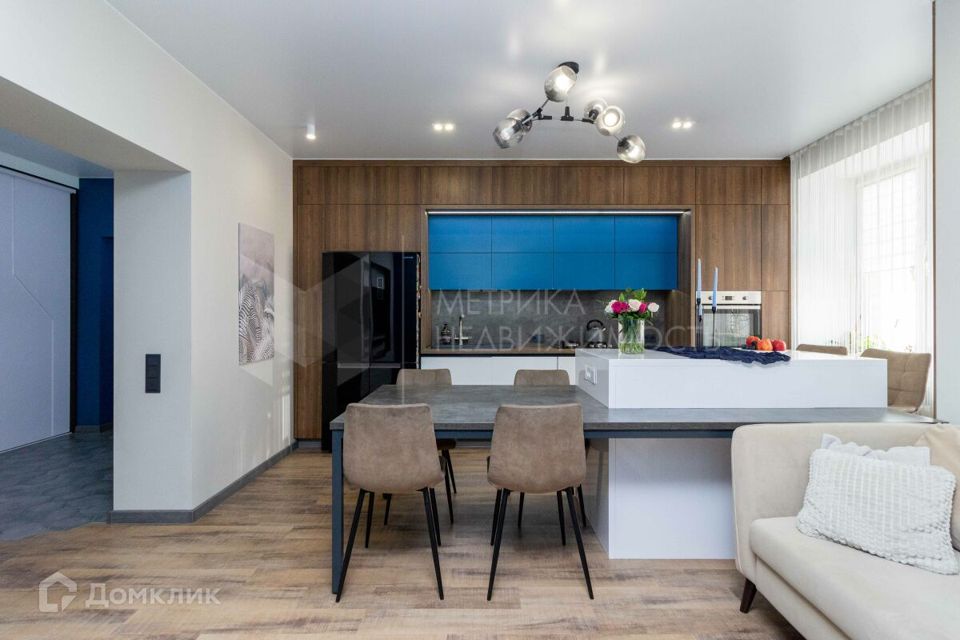 Продаётся 3-комнатная квартира, 87.4 м²