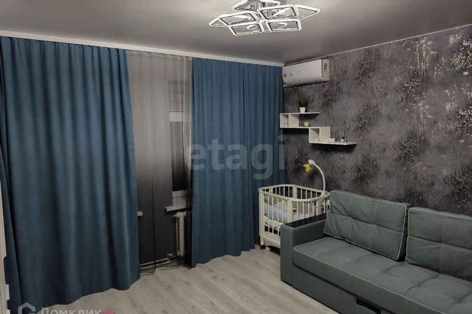 Продаётся 2-комнатная квартира, 42.8 м²