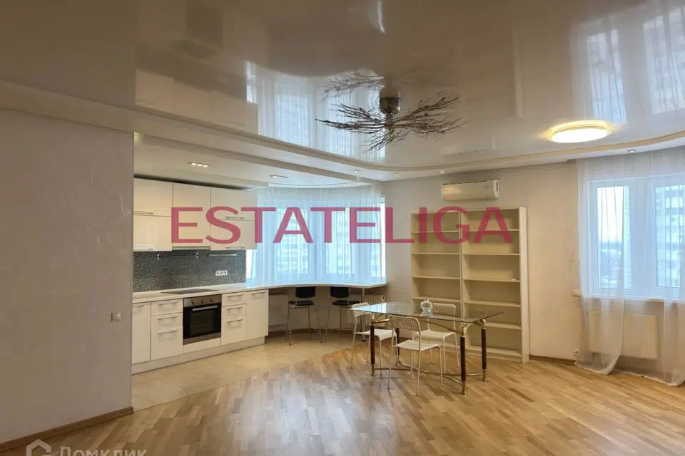 Продаётся 5-комнатная квартира, 161.1 м²