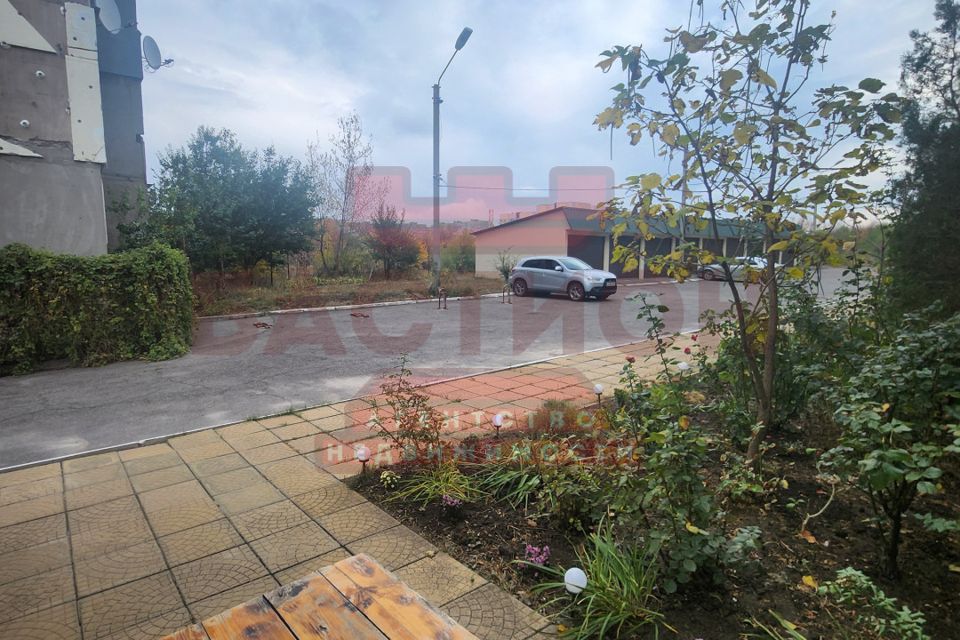 Продаётся 2-комнатная квартира, 89.2 м²