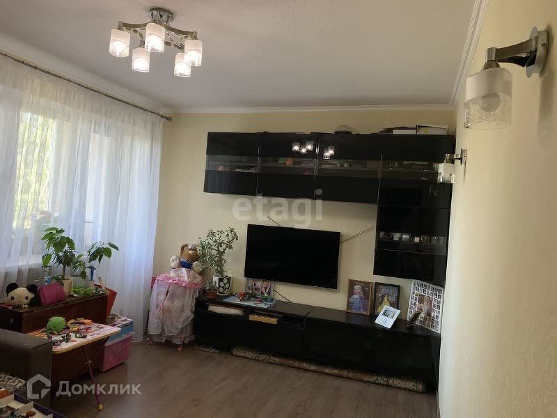 Продаётся 2-комнатная квартира, 48.2 м²