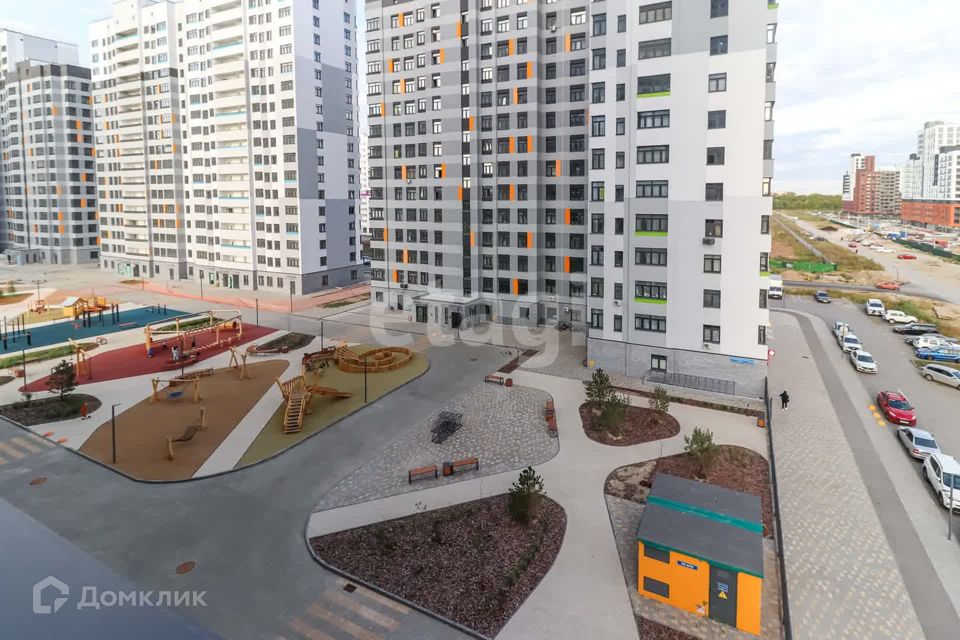 Продаётся 1-комнатная квартира, 37.3 м²