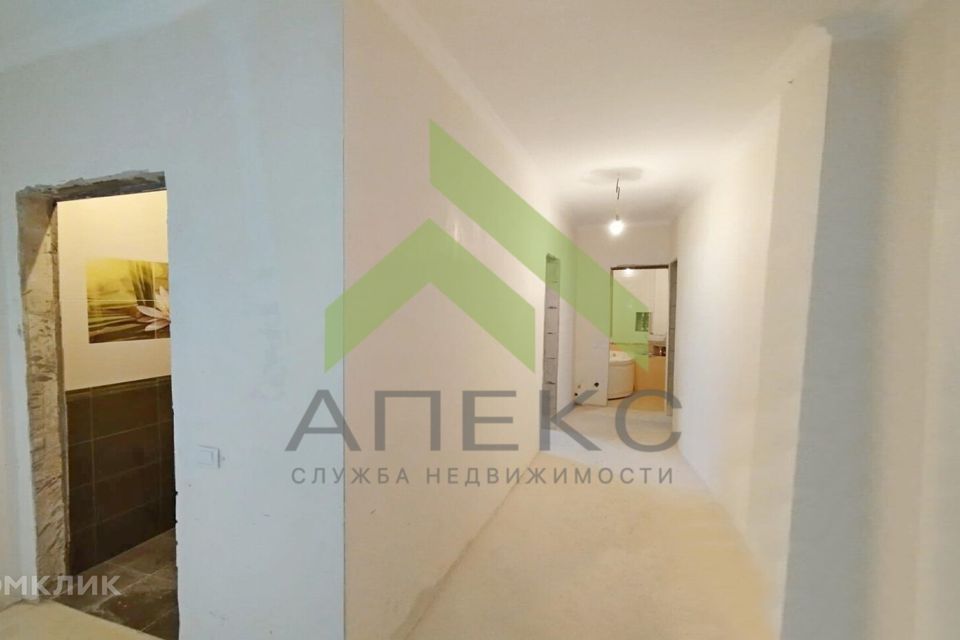 Продаётся 3-комнатная квартира, 81 м²