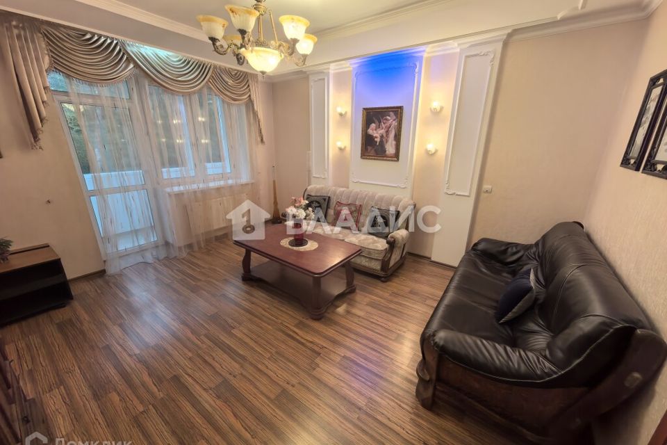 Сдаётся 3-комнатная квартира, 92 м²