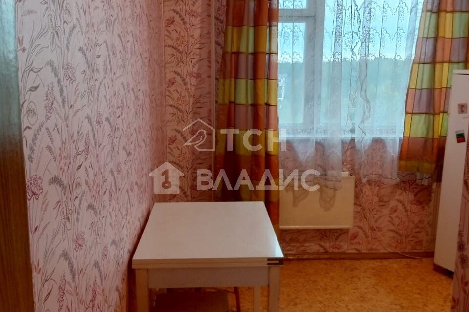 Продаётся 1-комнатная квартира, 41.2 м²