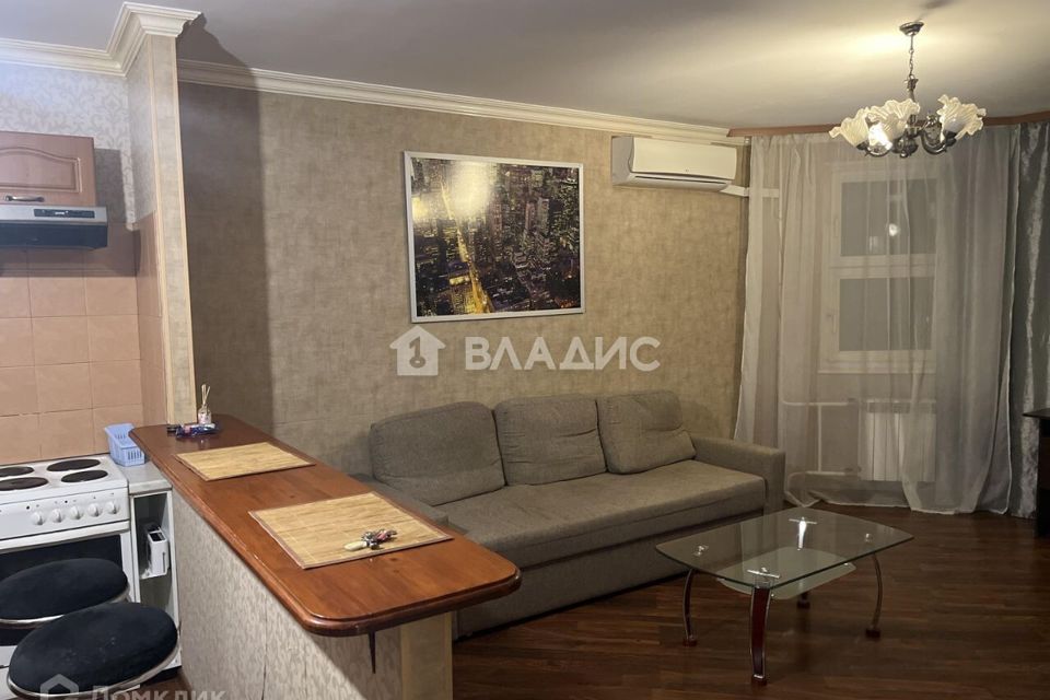 Продаётся 1-комнатная квартира, 44 м²