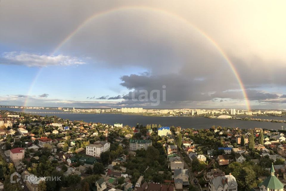 Продаётся 4-комнатная квартира, 112 м²