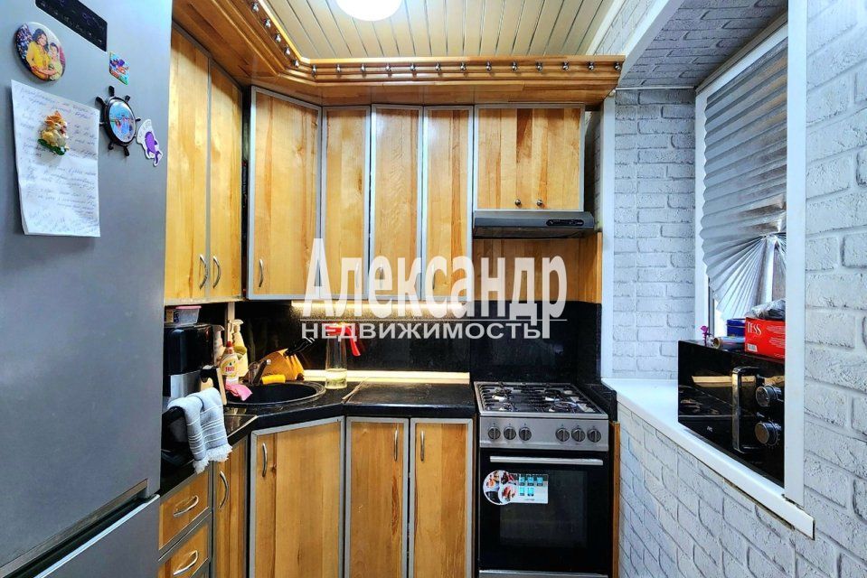 Продаётся 3-комнатная квартира, 61.8 м²