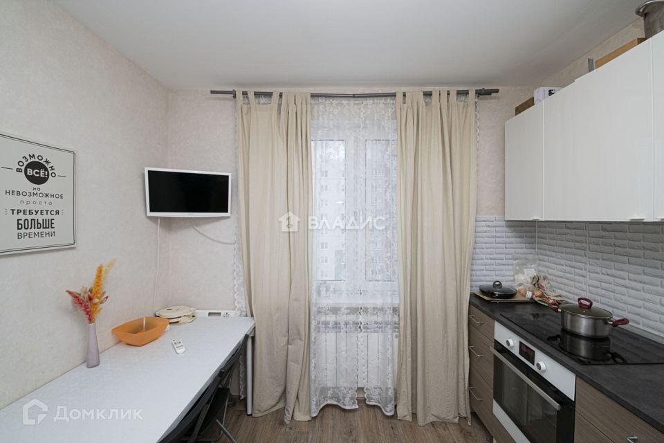 Продаётся 3-комнатная квартира, 65.5 м²