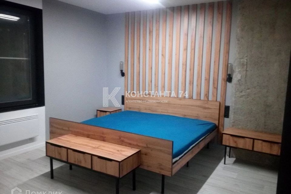 Продаётся 4-комнатная квартира, 164 м²