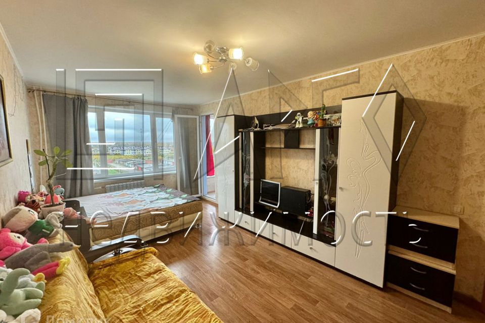 Продаётся 1-комнатная квартира, 42.3 м²