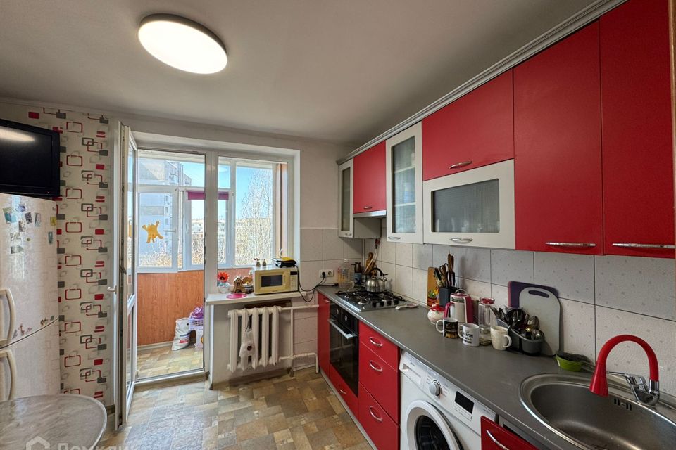 Продаётся 3-комнатная квартира, 64.7 м²