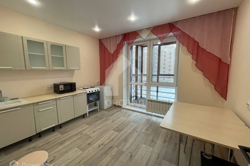 Продаётся 1-комнатная квартира, 38.5 м²