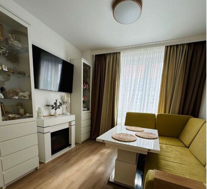 Продаётся 2-комнатная квартира, 57 м²